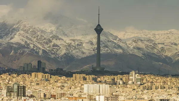Tehranda İran, Rusiya və Çin arasında kritik görüş