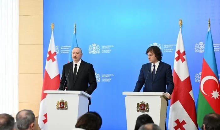  İlham Əliyevlə Kobaxidzde bəyanatlarla çıxış etdilər